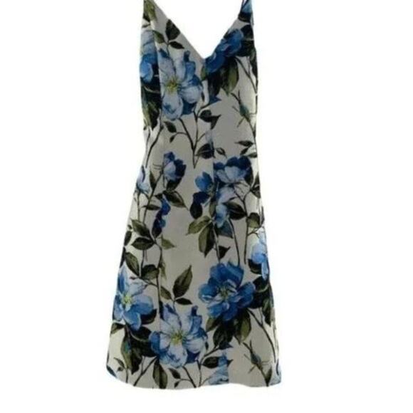 Alice + Olivia Tayla Floral Jacquard Paneled Floral Multicolor Mini Lined Dress - Picture 5 of 9